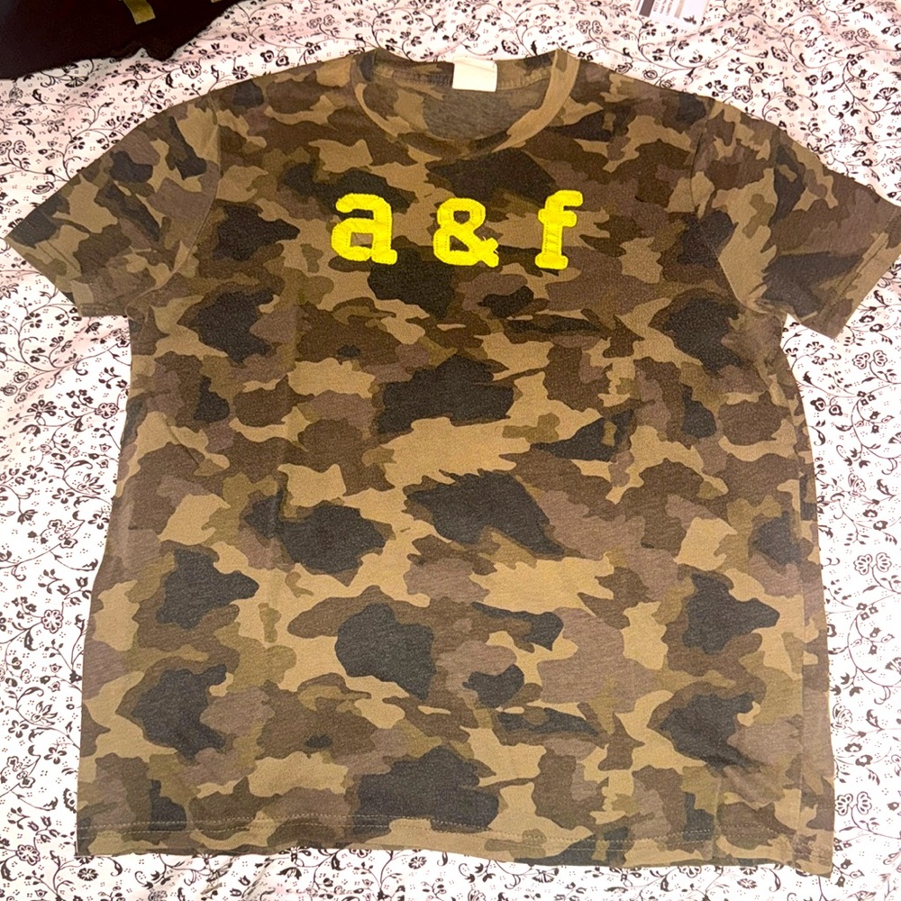 a&f t shirt army style
